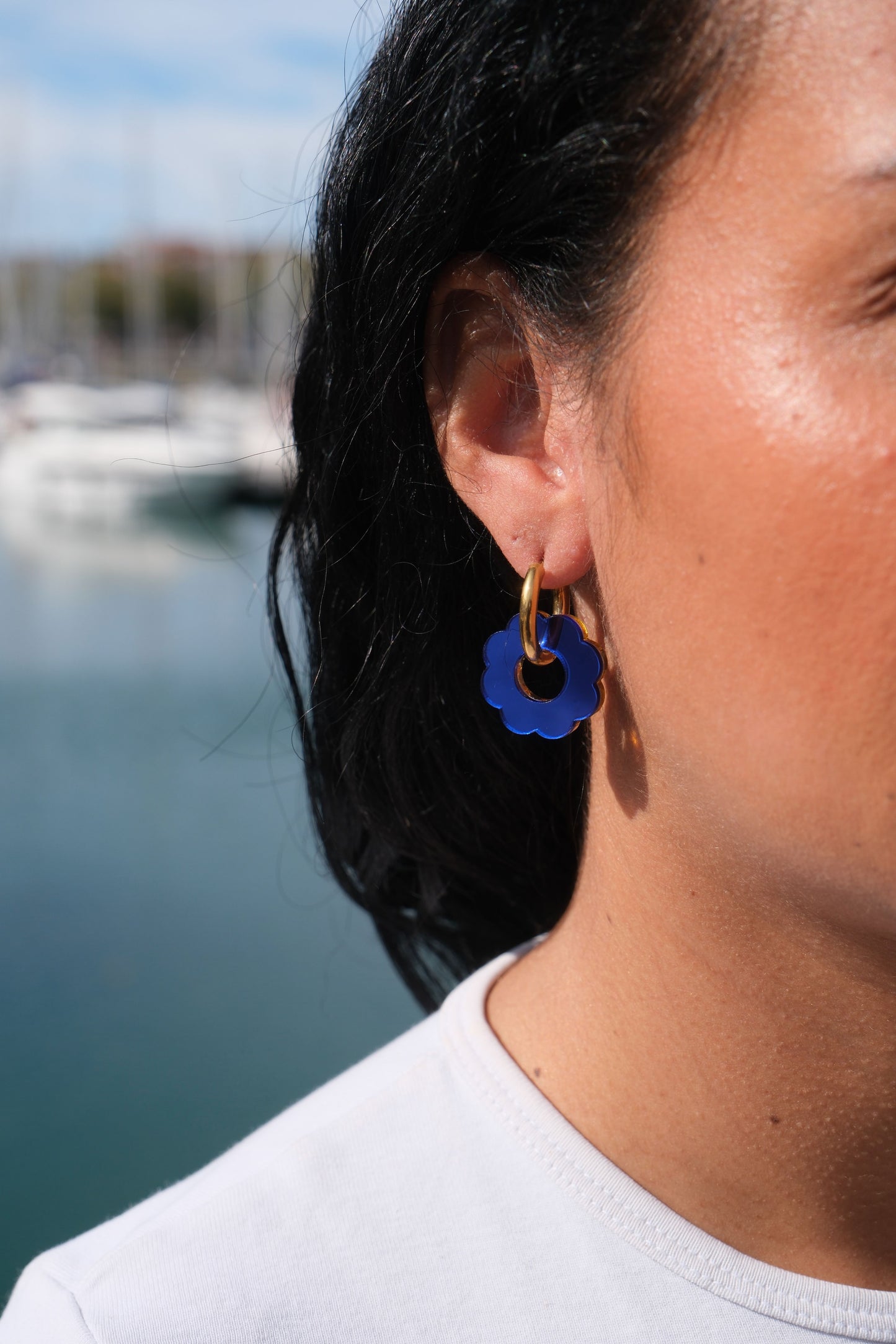 Boucles d'Oreilles Créoles Fleurs Miroir Réversibles