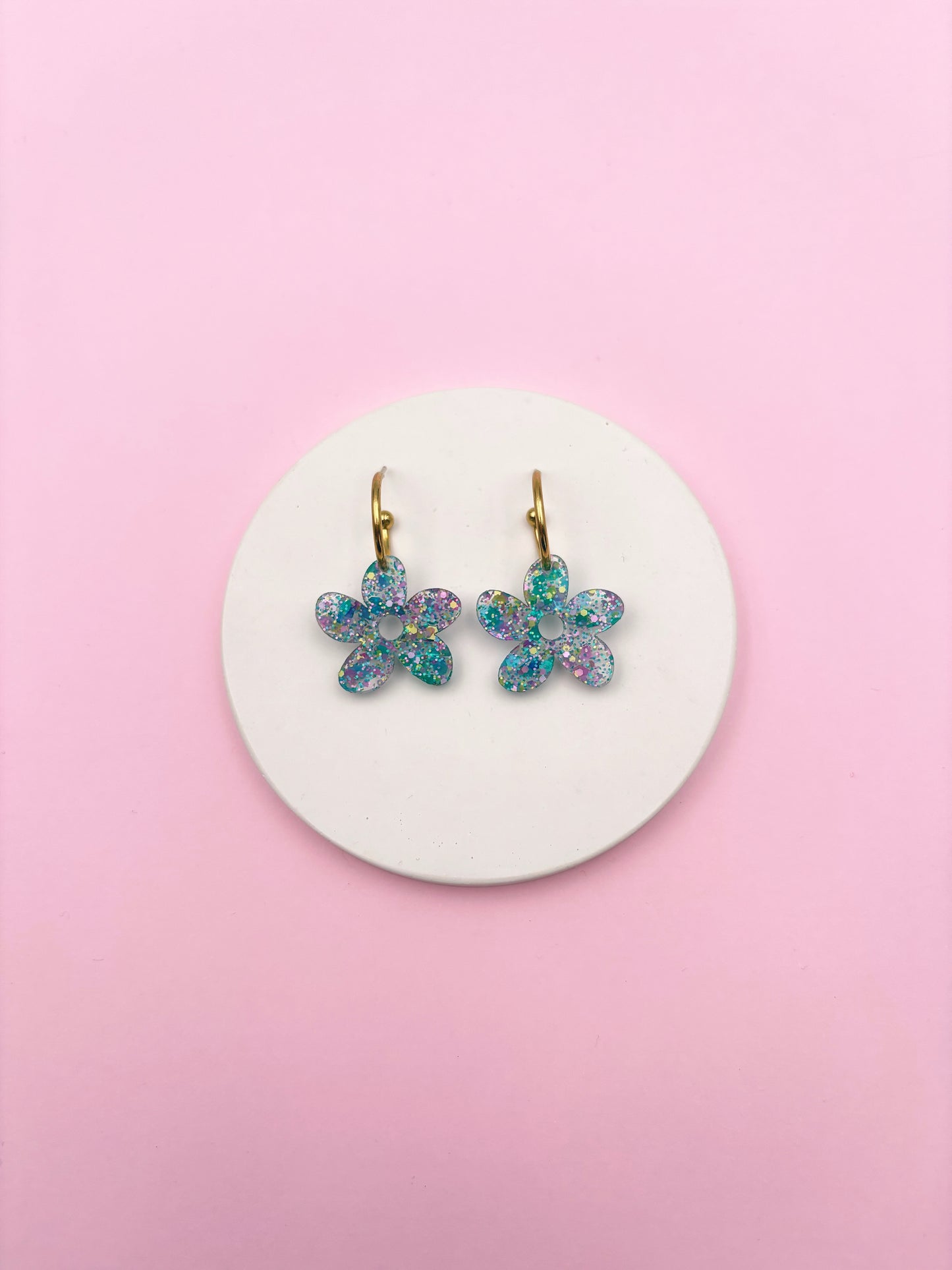 Boucles d'Oreilles Créoles Fleurs Pailletées