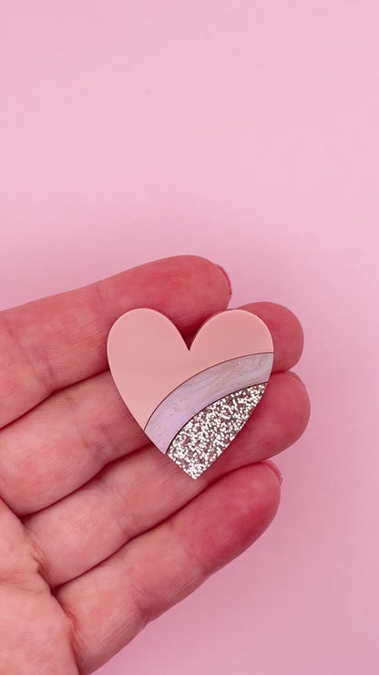 Coffret Boucles d'Oreilles + Broche Coeurs Arc-En-Ciel